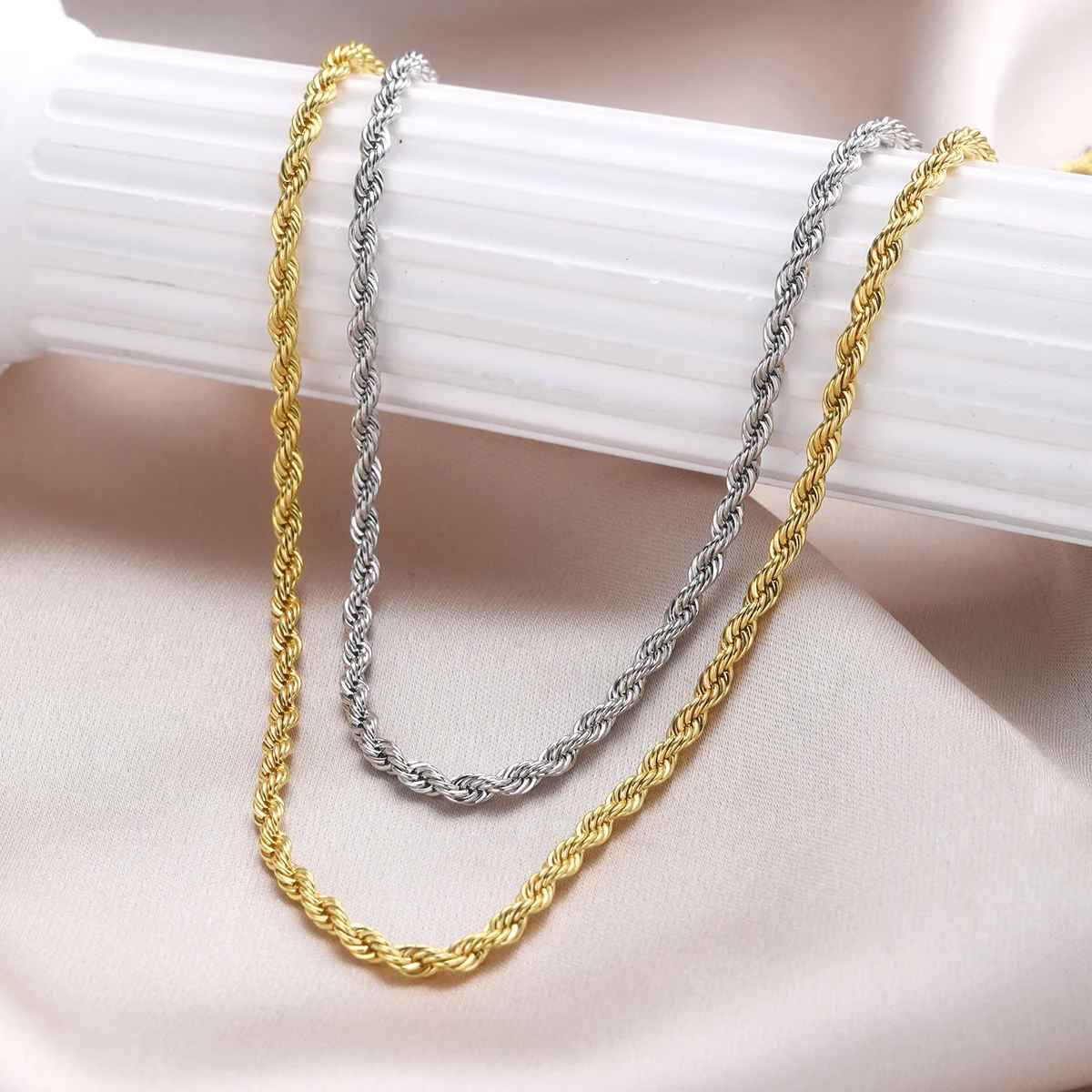 Stainless Steel Rope Chain Necklace for Men & Women – Figaro Twisted Cuban Chain Jewelry
