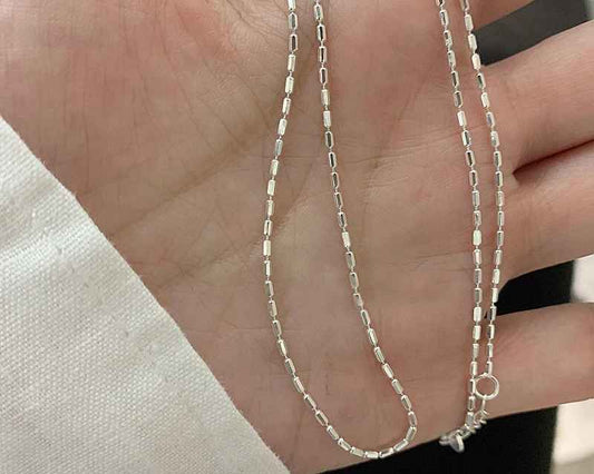 925 Sterling Silver Geometric Bead Choker Necklace – Delicate Collarbone Chain for Women