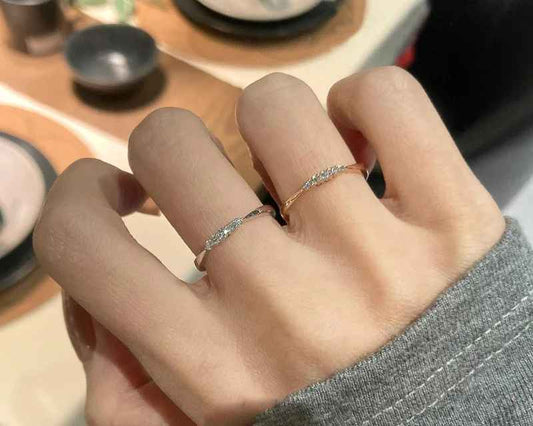 925 Sterling Silver Zircon Ring for Women – Simple Elegant Charm Ring for Party & Gifts